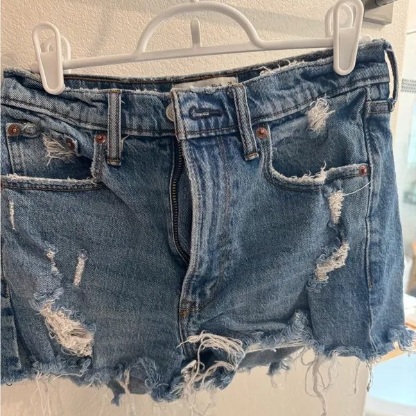Abercrombie High Rise Mom Short - Blue Denim - Image 2