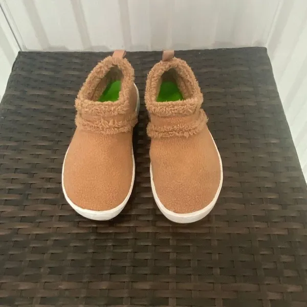 Oofos Oocoozie Mules chestnut women’s size 7 - Image 2