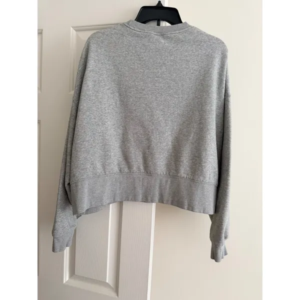 Nike Sportswear Essential Women Fleece Crewneck Sweatshirt Grey Cropped Small - Image 4