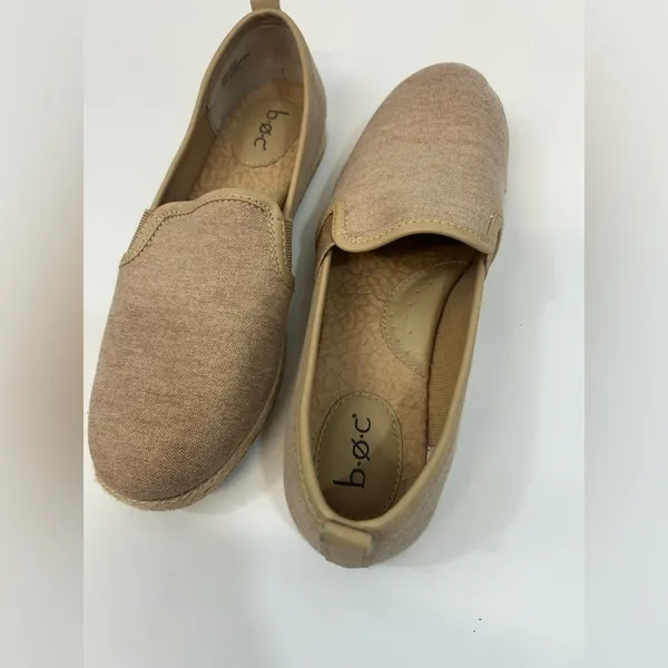 b.o.c. Women’s beige Slip-On Loafers - Image 4