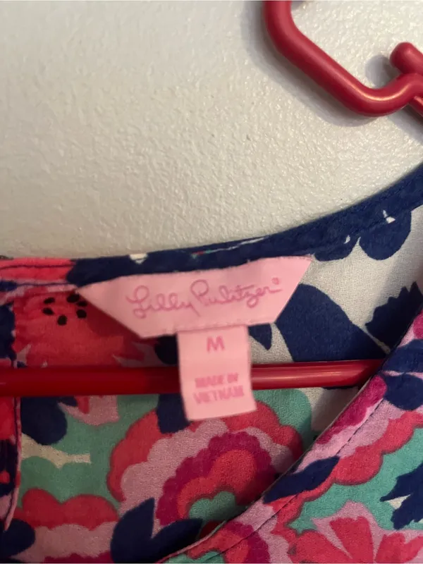 Lilly Pulitzer Navy, Coral & White Floral Sleeveless Camisole - Image 3