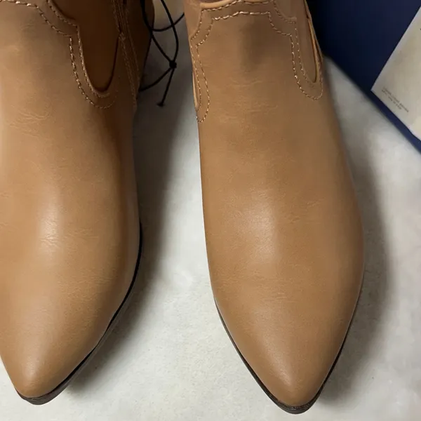 Universal Threads Knee high Boots in Tan - Image 6
