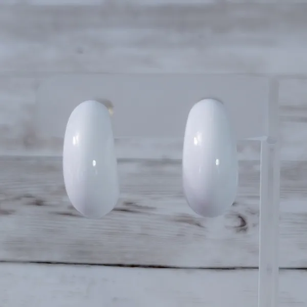 Vintage Sarah Coventry Clip On Earrings - Retro Chunky White Hoops - Image 3