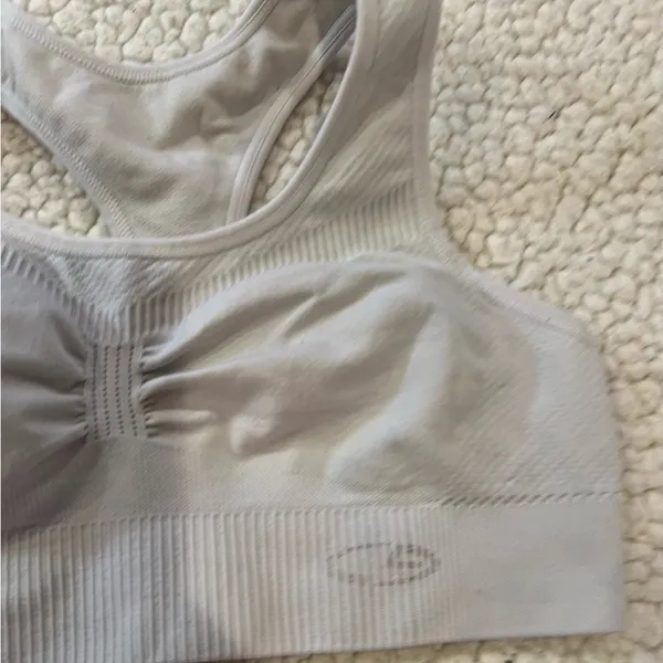 Sports bra - Image 2