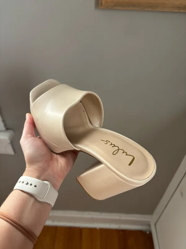 Lulus Heels Nude - Image 3