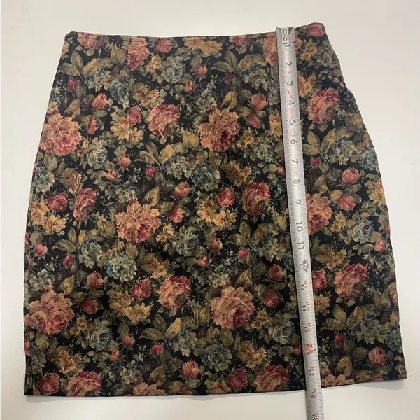 Elegant‎ Floral Women's Pencil Skirt Size 7 - Image 2