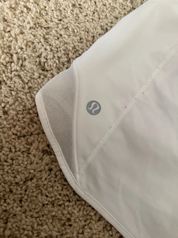 Lululemon Hotty Hot Shorts 4" - Image 3