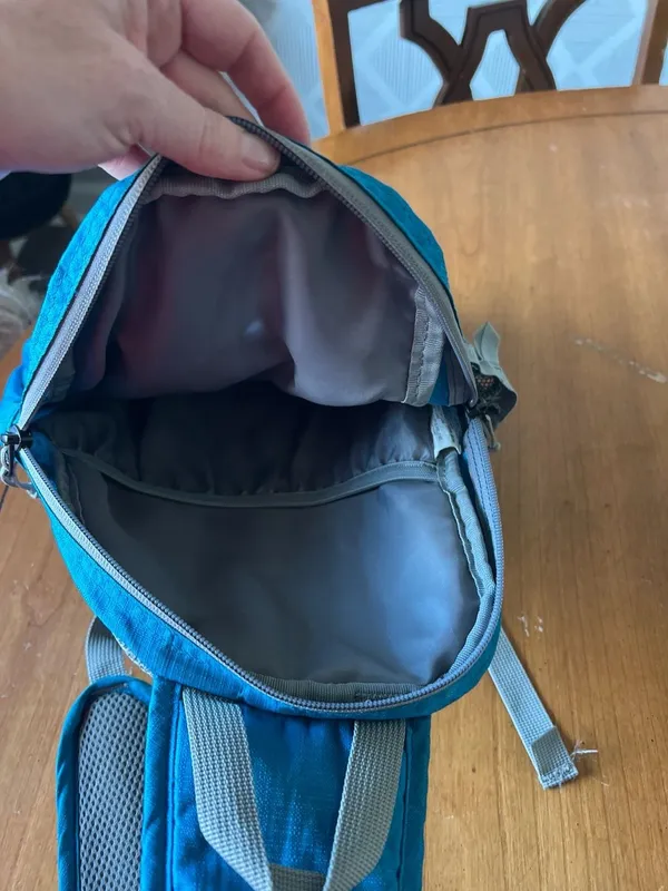 Eddie Bauer Stowaway Packable 10L Sling 3.0 Crossbody Bag in Teal - Image 5
