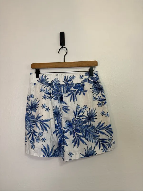 Talbots WASHED LINEN PULL-ON SHORTS - PAINTED PALMS - Image 3