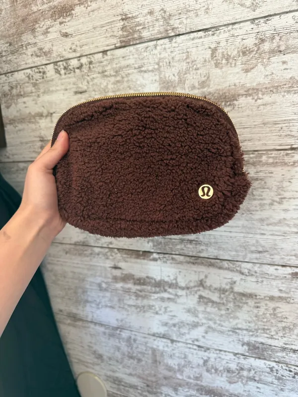 Lululemon Belt Bag - Image 2