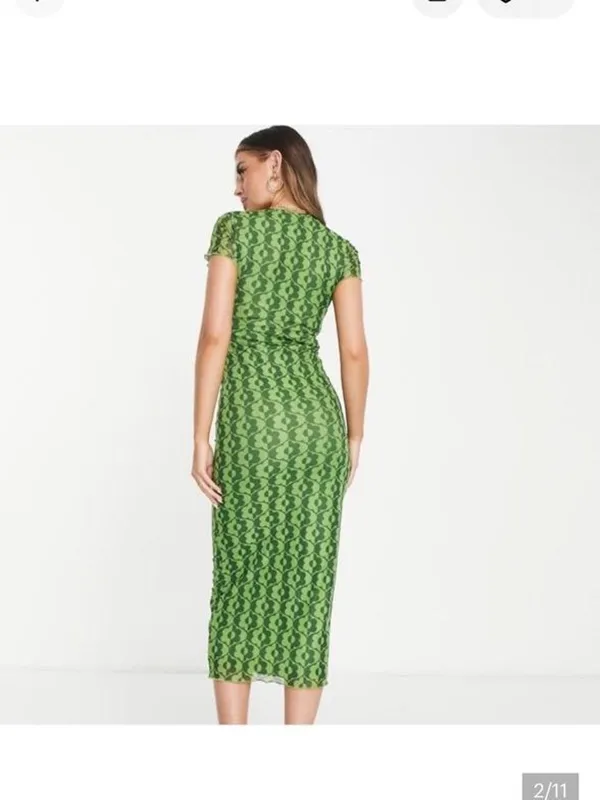 Motel Rocks Happyella Retro Midi Dress in wavy daisy green w/ geometric pattern #st.patricksday #bodycon #grunge - Image 3