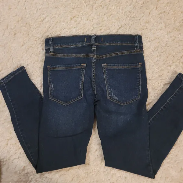 Free People Jeans EUC - Image 2