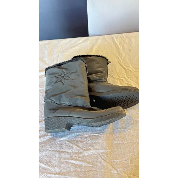 Women’s Black Winter Snow Boots Size 9M Chromatics by Totes Faux Fur - Image 10