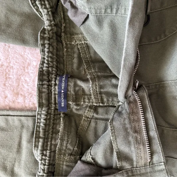 Brandy Melville John Galt green Kim cargo pants - Image 3