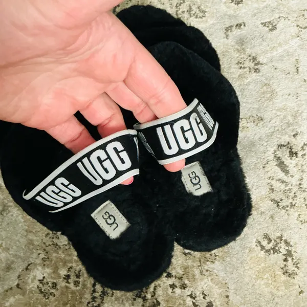 UGG comfy cute sandals🐻🐻 - Image 6