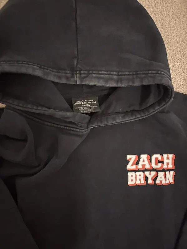 Zach Bryan American Heartbreak Tour Hoodie - Image 3