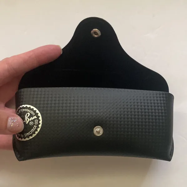 Ray-Ban NWT  black flap logo sunglasses case - Image 7