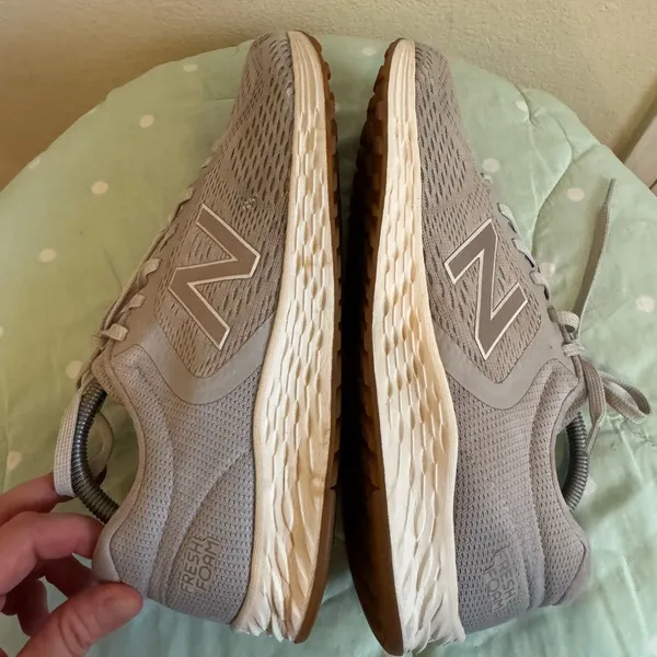 New Balance Fresh Foam Arishi Womens Sneakers size 12 - Image 5