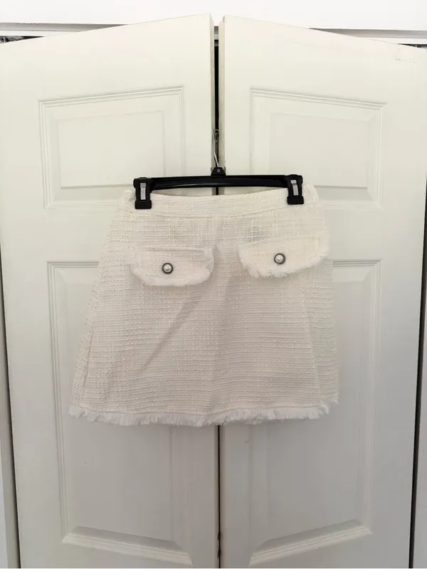 SHEIN White Tweed Skirt Set Frayed Hem Button Detail Preppy Girly Set Medium - Image 6