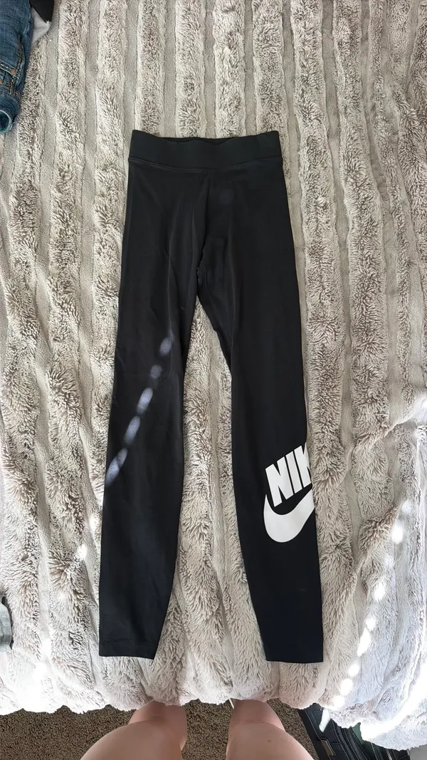 Nike Leggings - Image 4