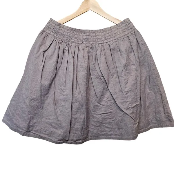 Banana Republic -1915 A-line Mini Skirt Taupe‎ Women's size Small - Image 3