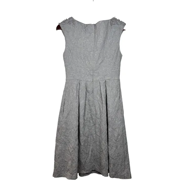 Adrianna Papell Cocktail Dress Womens 6 Silver Beaded Pearl‎ Floral Textured - Image 6