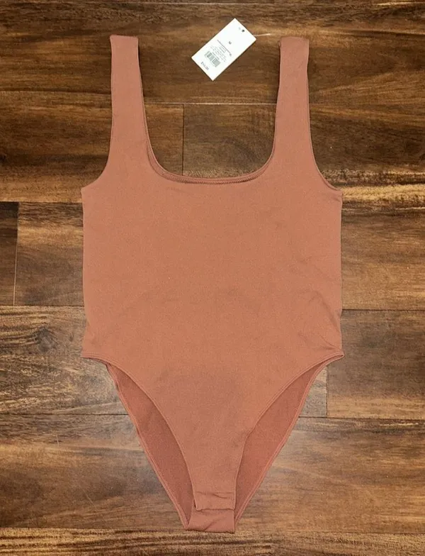 NWT A New Day Seamless Tank Bodysuit in Size Medium in Rust - Image 8