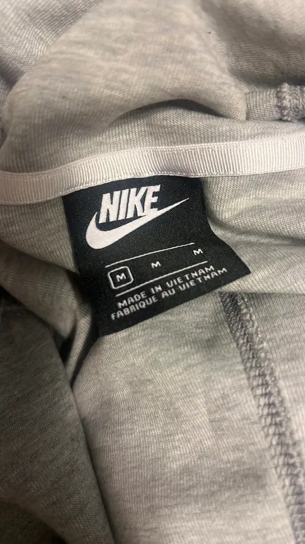 Nike Tech Fleece Hoodie Women's Jacket Windrunner Gray - Image 3