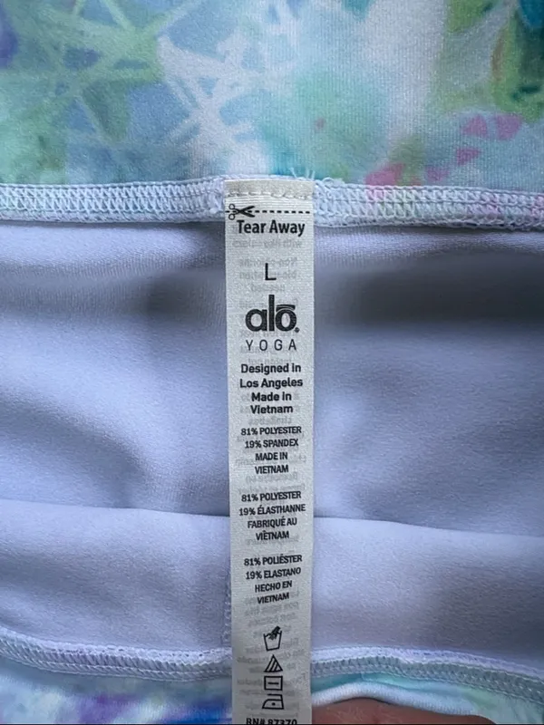 Like New ALO Yoga Crop Leggings Floral Size Large - Image 3