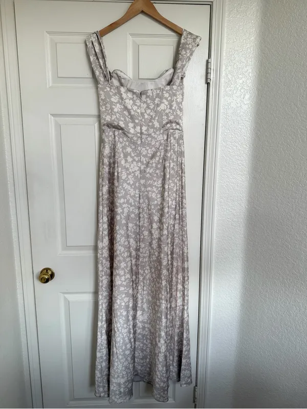Birdy Grey Mia Dress Matte Satin Almond Dreamy Floral Maxi M White Pearl Gray - Image 10