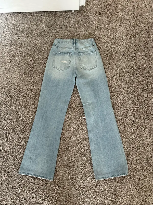 Light Wash Flare Ripped Jeans Blue Size 24 - Image 6
