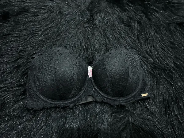 Victoria's Secret Bra PINK - Image 2