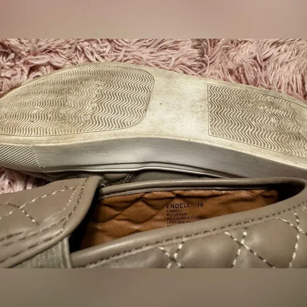 Steve Madden slip ons - Image 3