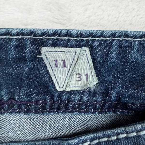 Vigoss 11 / 31 Jeans Bootcut Embellished Rhinestone Flap Pocket Medium Wash Blue - Image 8