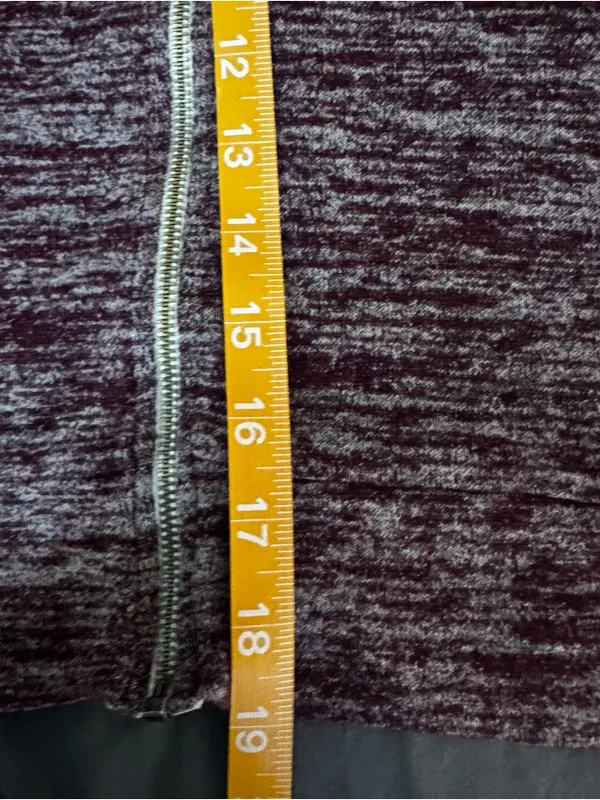American Eagle Women's Marled burgundy wine red Zip-Front Hoodie crop top small - Image 11