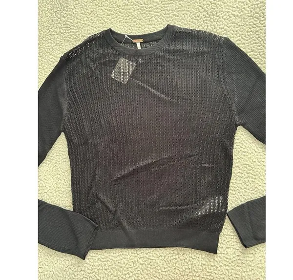 Free People H2O Crew Pullover Open Weave Knit Crop Top Black Size M - Image 8