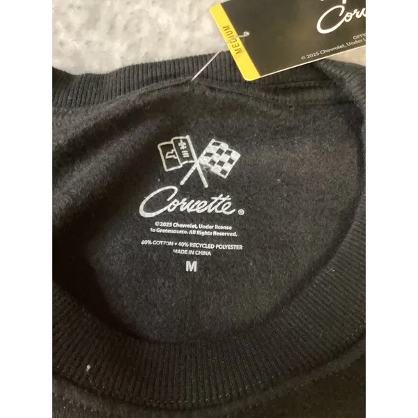 Chevrolet Corvette Sting Ray Graphic Sweatshirt Black Crewneck women Medium NEW. - Image 4