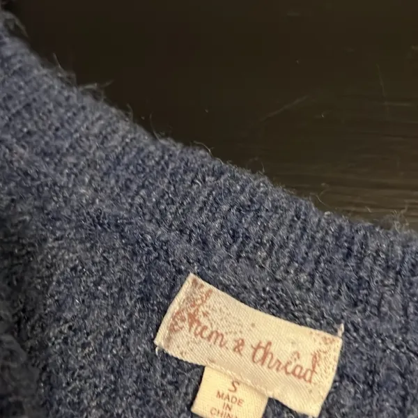 Hem‎ and Thread Blue Striped Crewneck Sweater Pink Gold White Knit Small - Image 2