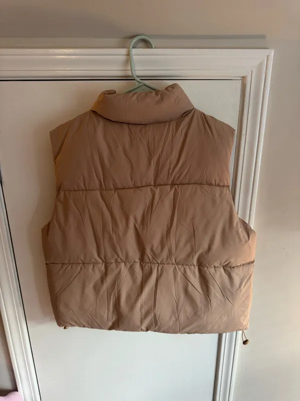 Amazon puffer vest  - Image 3