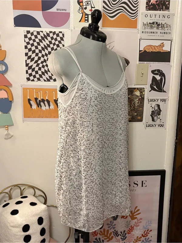 Abercrombie & Fitch Silver Sequin Mini Dress Size L - Image 3
