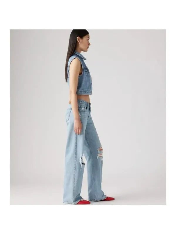 New Levi’s 23x30 Premium Low Loose Women's Jeans Probably OK Light Wash - Image 4