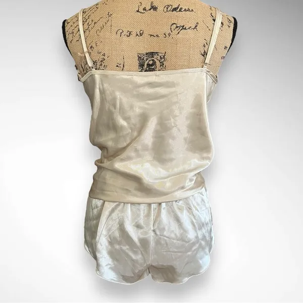 ANNA-KACI Khaki Satin Camisole And Shorts Pajama Set Medium | NWT - Image 10