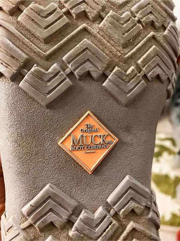 Mucks Garden Clog Mule Sage Green with Orange Details - Image 5