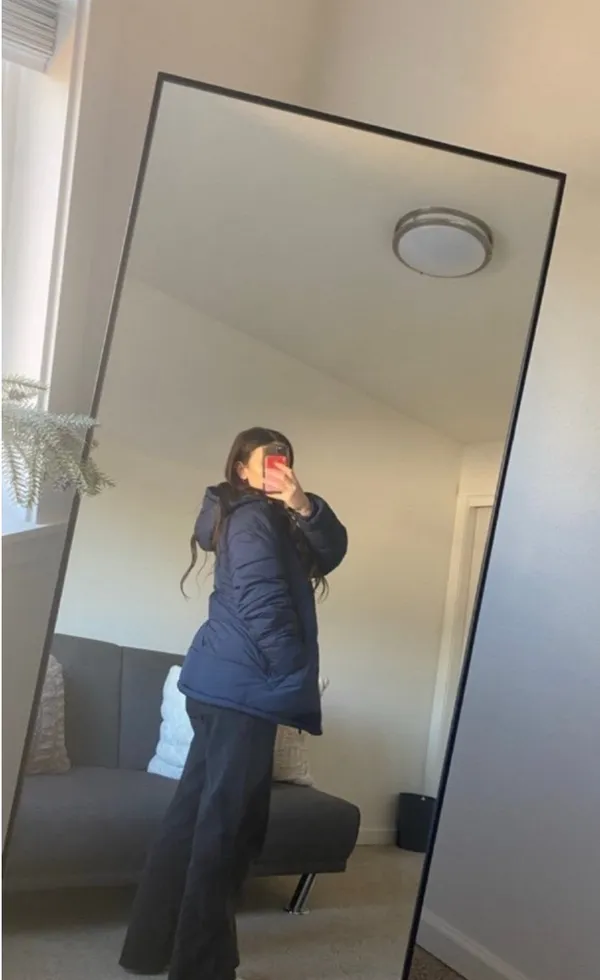 Amazon Blue navy puffer jacket - Image 3