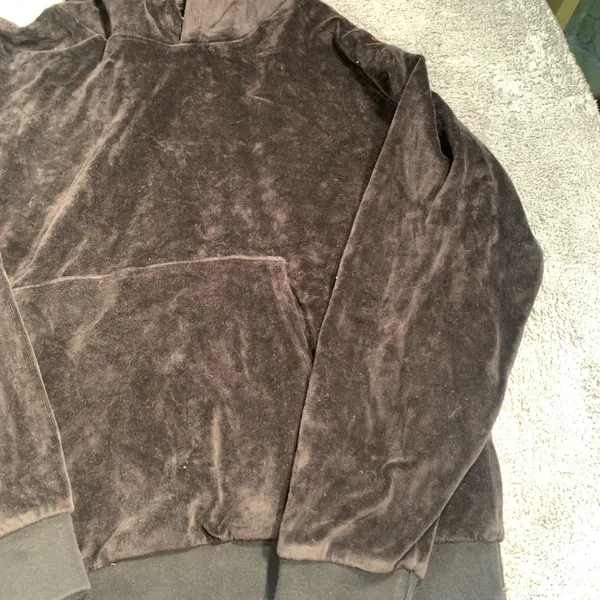 Aritzia TNA black velour Hoodie - Image 3