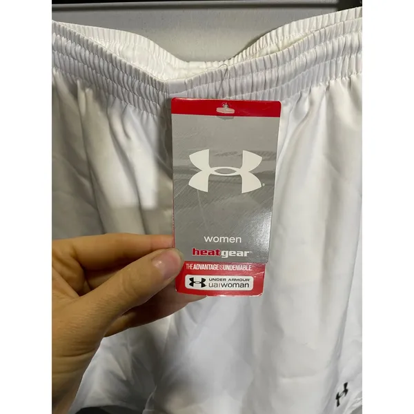 Under Armour Shorts Women Medium White HeatGear Athletic Running Training 1312 - Image 5