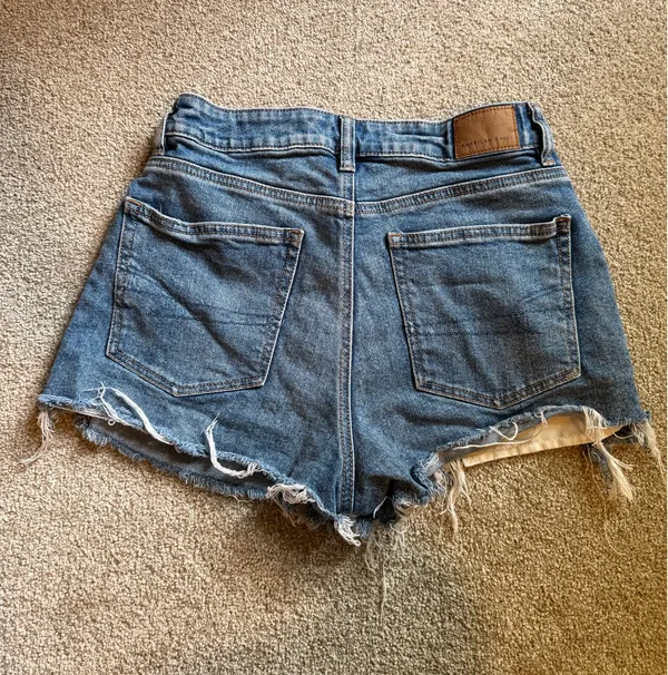 American Eagle Strigid Distressed Crossover Shorts - Image 2