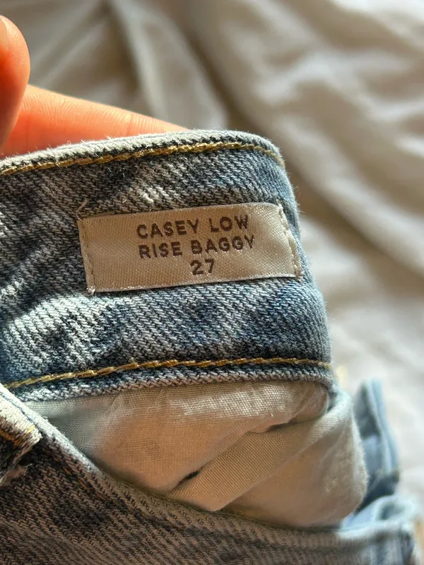 PacSun Low-Rise Baggy Jeans ripped - Image 3