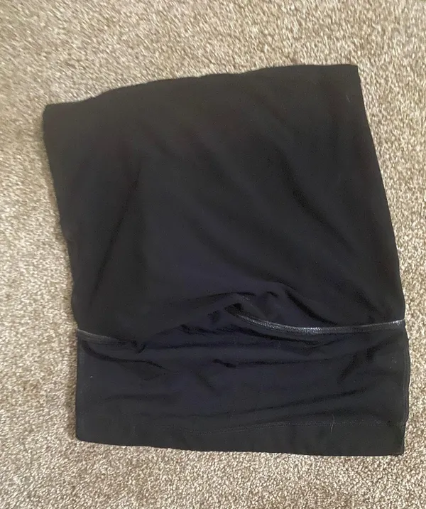 Old Navy One Shoulder Crop Top - Image 3