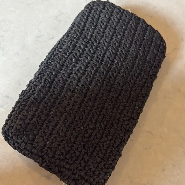 NWOT BTB Los Angeles Nadia crochet clutch bag - Image 9